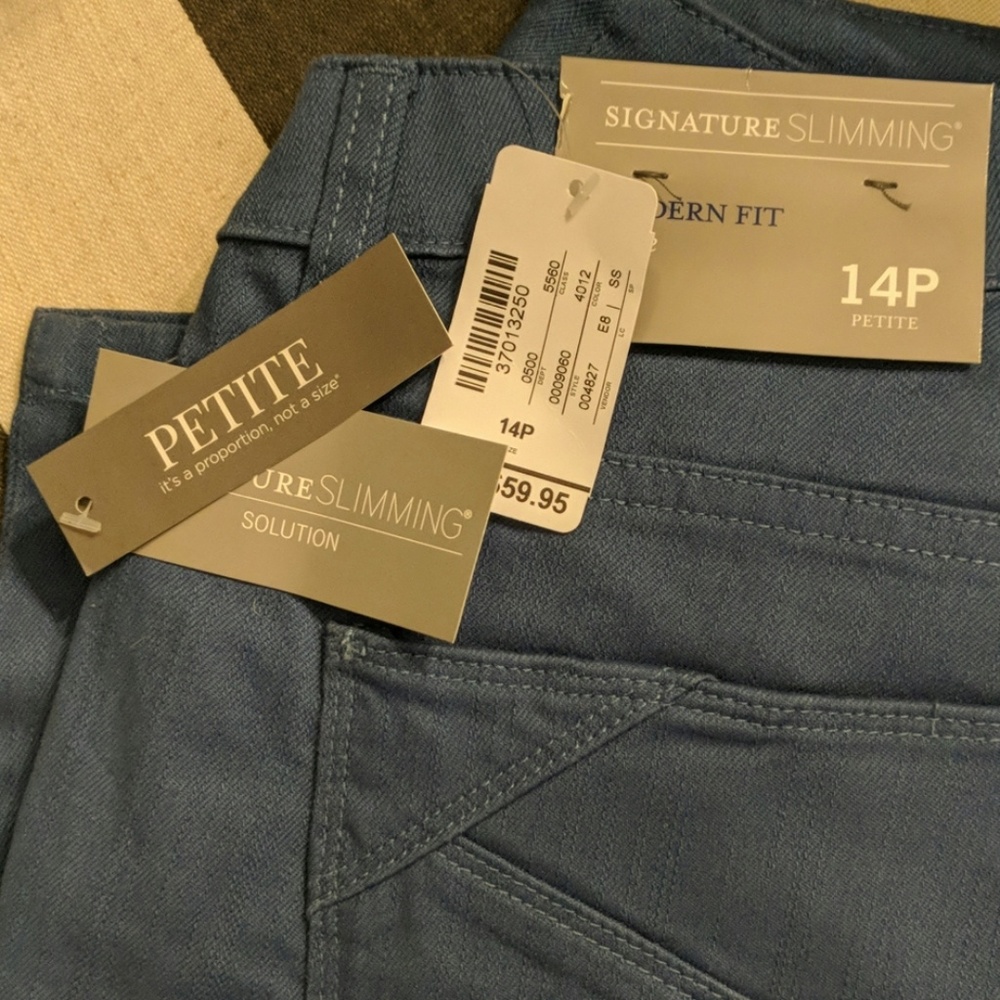 Christopher and Banks NWT 14P Ankle Pants